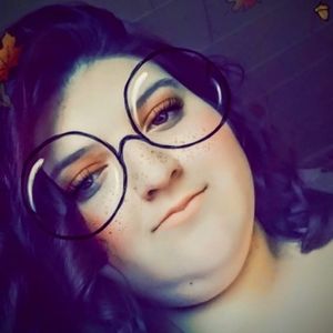 Meet your Posher, Addison